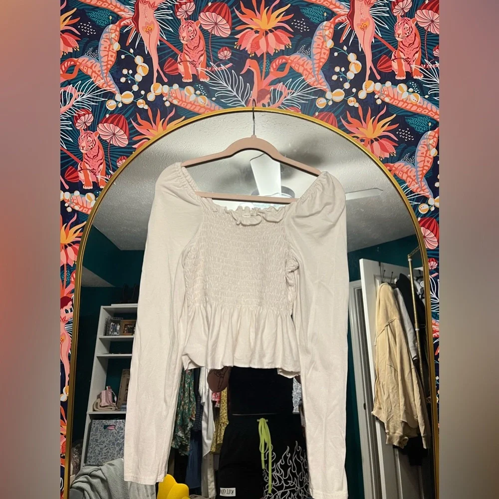 Truly Madly Deeply white long sleeve blouse - Picture 1 of 3